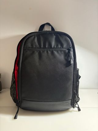 Cámara Canon EOS 4000D con objetivo 18-55mm