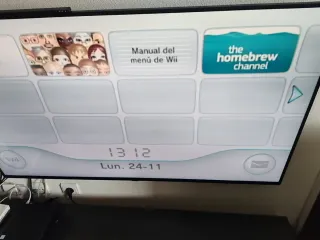 Nintendo Wii Mini Negra/Roja + Accesorios