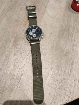Reloj Massimo Dutti Cronógrafo Verde Militar