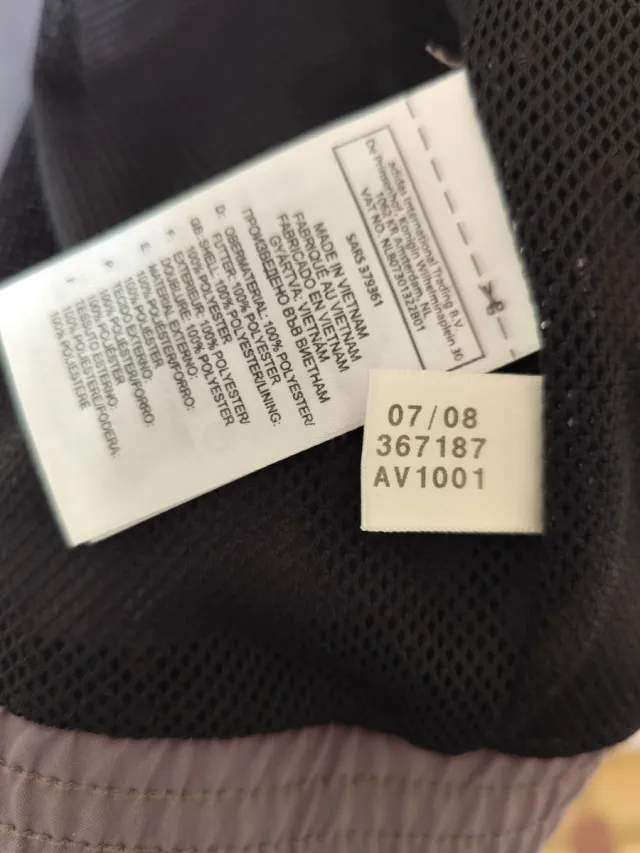 Chaqueta Adidas Vintage Gris y Negra