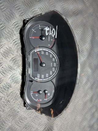 Cuadro Instrumentos Suzuki Swift 2006