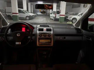 Volkswagen Touran 2009