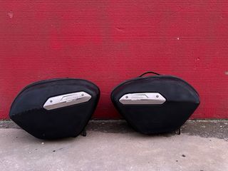 Ducati Hyperstrada 821