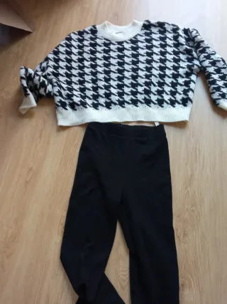 Pantalón campana negro Stradivarius mujer