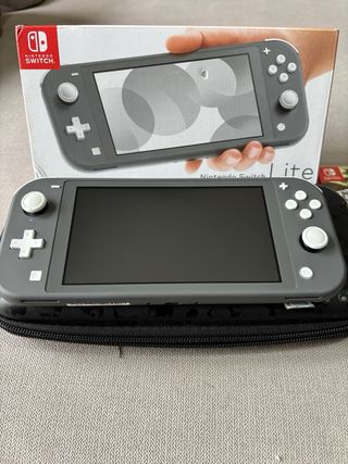 Nintendo Switch Lite Gris + Super Mario Odyssey