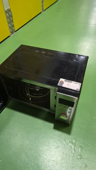 Microondas Daewoo Plata