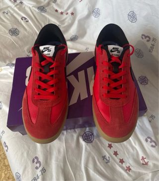 Nike SB FC Classic Rojas Talla 43