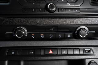 Citroën Jumpy Talla M BlueHDi 100 S&S 6v Control