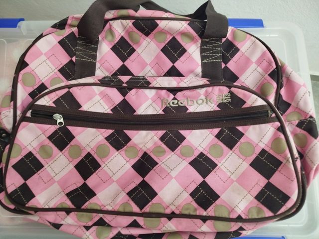 Mochila deportiva Reebok rosa y marrón