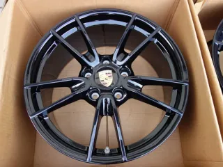 Llantas Porsche 992 19" y 20"