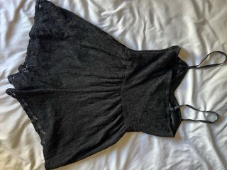 Mono corto encaje negro