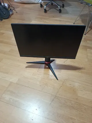 Monitor AOC Negro y Rojo