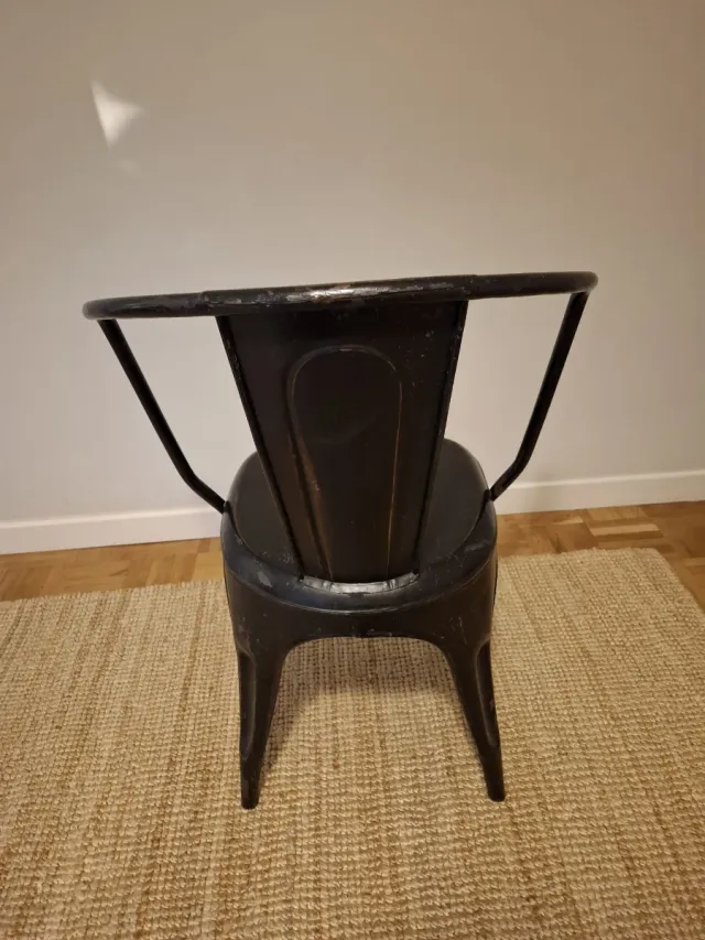 Silla industrial negra metal