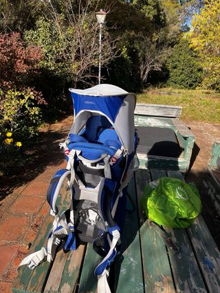 Portabebés Osprey Negro