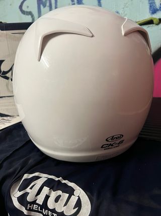 Casco Arai CK6 Racing