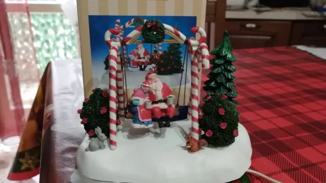Paesaggio Natalizio Babbo Natale Bambina Lemax