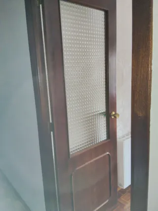 Puerta de madera con cristal 5 puertas