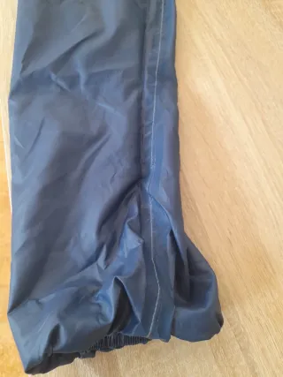 Sobrepantalón impermeable Decathlon 6 años