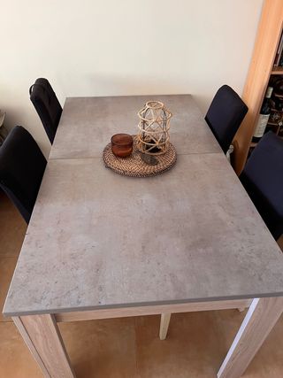 Mesa de comedor madera