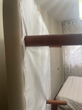 Canapé tapizado 150por 190 con patas