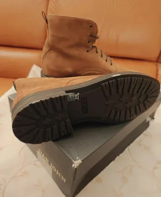 Stivaletti stringati Dan John marroni