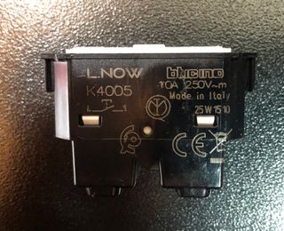 OMNIALUXSTORE LOTTO SUPPORTI+FRUTTI BTICINO NOW