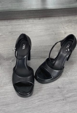 Sandalias Zara Plataforma Tacón Negro