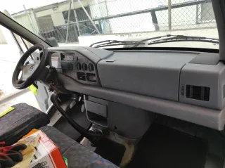 Mercedes-Benz Sprinter 412