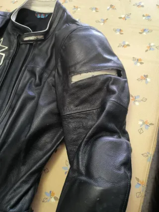 Mono de moto de cuero 2 piezas