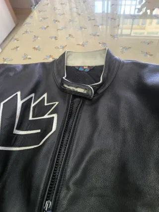 Mono de moto de cuero 2 piezas