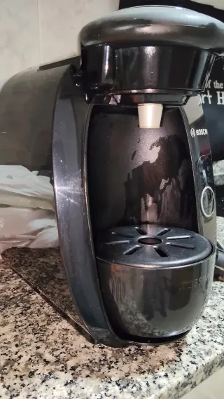 Cafetera Tassimo Bosch Negra