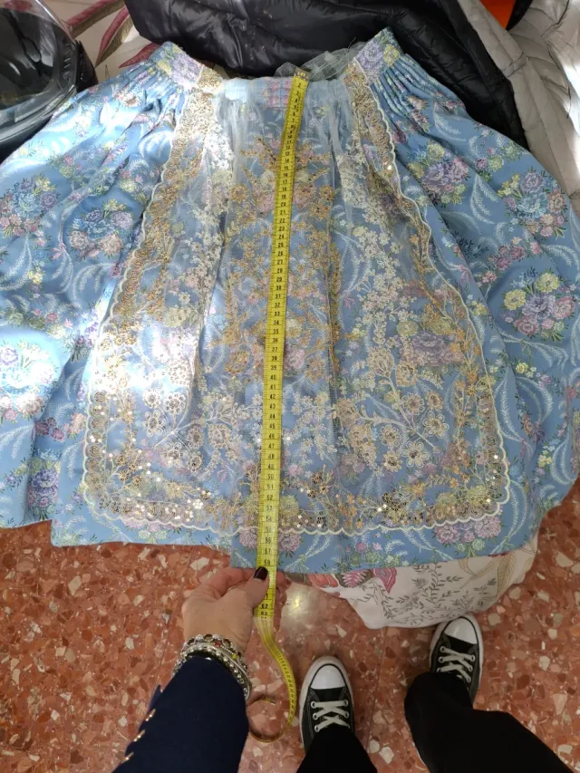 Traje de Fallera Niña con Manteletas