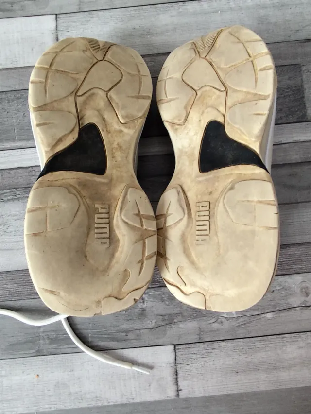 Lote 3 pares zapatillas 39 Converse, Puma, Vans