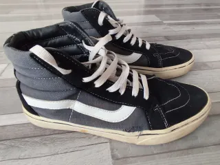 Lote 3 pares zapatillas 39 Converse, Puma, Vans