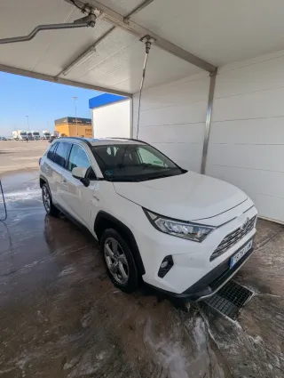 Toyota RAV4 2021
