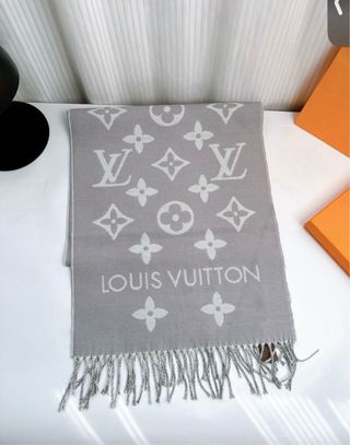 vendo Sciarpe Louis Vuitton