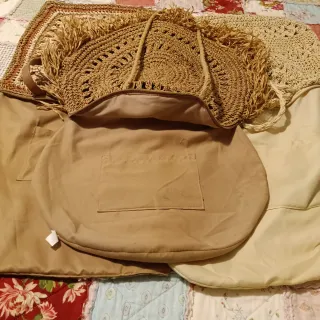 Bolsos de rafia artesanales