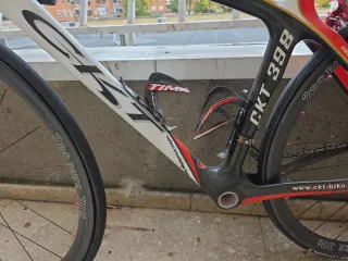 Bicicleta CKT Carbono Tope Gama