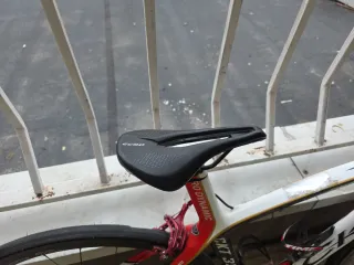 Bicicleta CKT Carbono Tope Gama