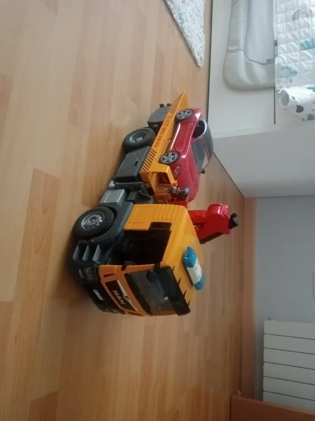 Camión de Juguete MAN Naranja