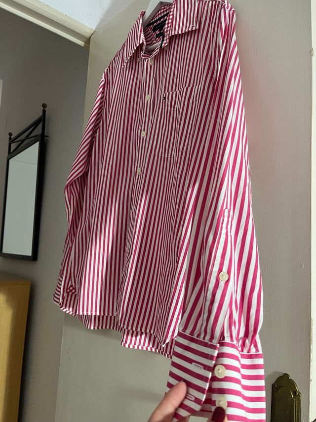 Camisa Tommy Hilfiger Rayas Rojas y Blancas