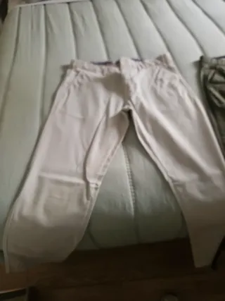 Pantalones Beige