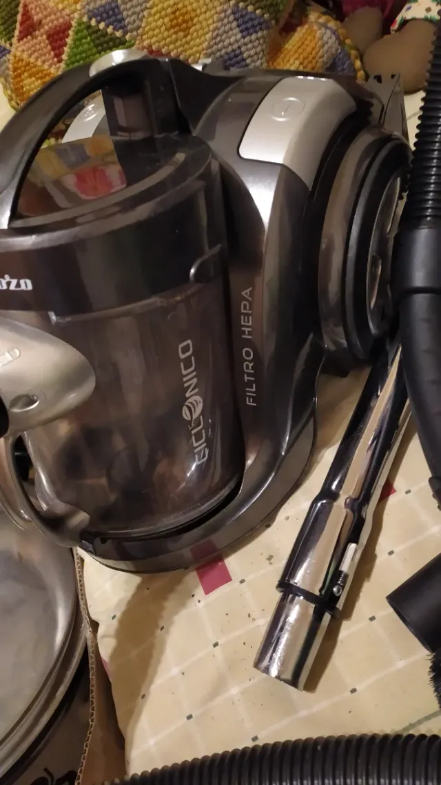 Aspiradora Orbegozo APC 7000 sin bolsa