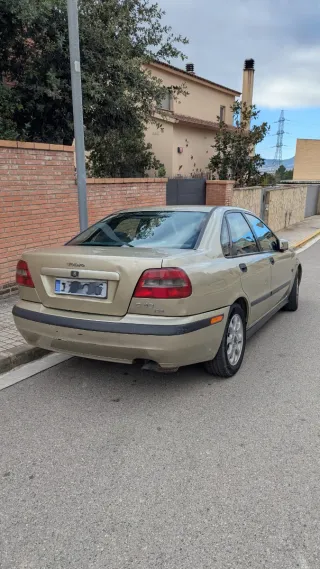 Volvo S40 2000