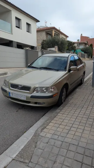 Volvo S40 2000