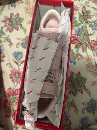 Zapatos niña Lejan rosas  talla 26