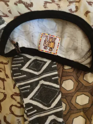 Lote 2 Camisetas Desigual Talla M