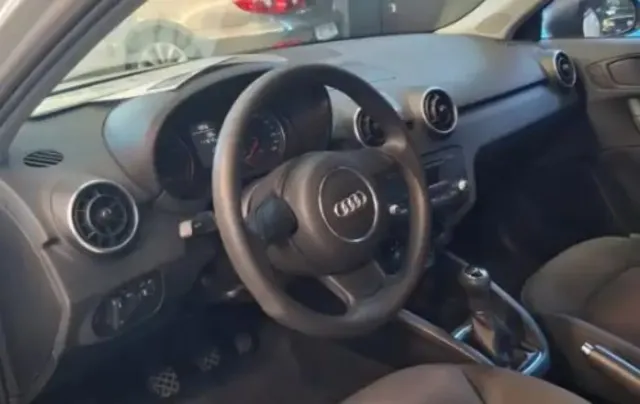 Despiece Audi A1 2013