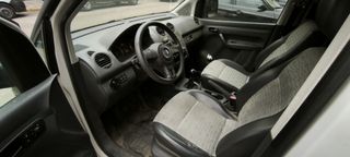 Volkswagen Caddy Tramper 2012