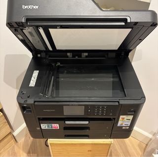 Impresora Brother MFC-J5730DW Poco Uso